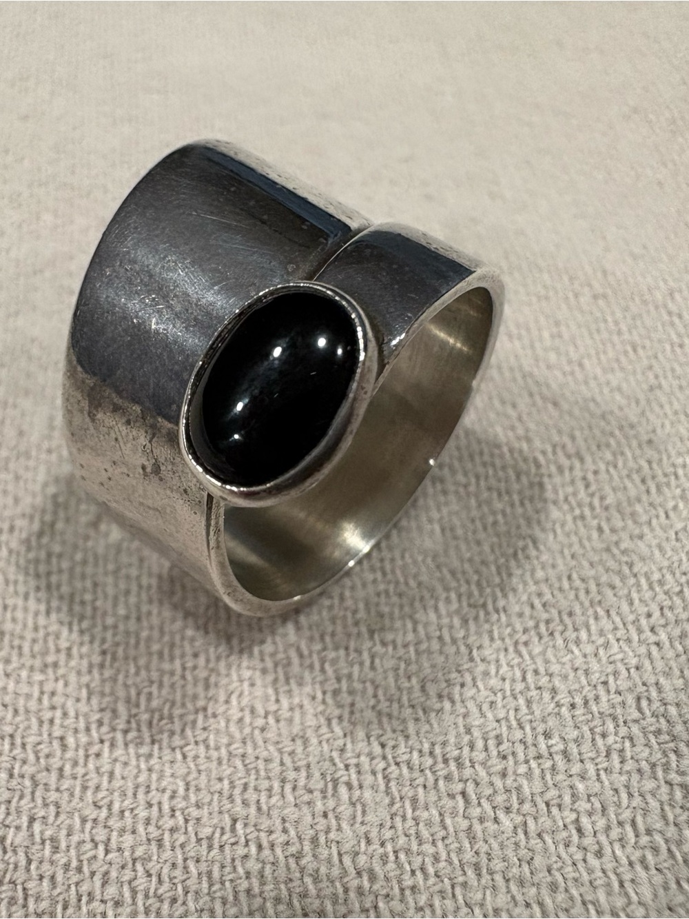 Silpada .925 Sterling Silver Ring with Black Onyx Cabochon